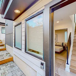 Northlake Nirvana Holiday home
